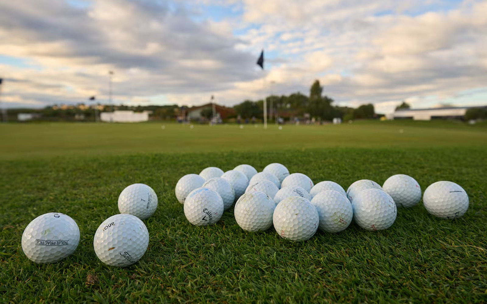 Best Golf Balls in 2026: Distance, Spin, and Feel Compared